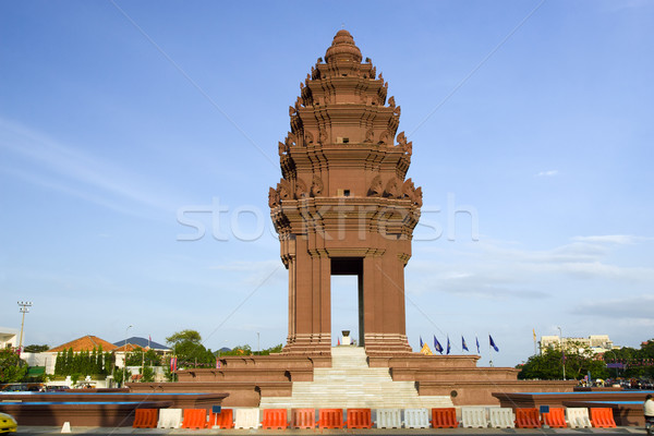 Independence Monument in Phnom Penh Stock photo © rognar