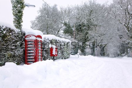 Rojo nieve tradicional Inglés público teléfono Foto stock © RTimages