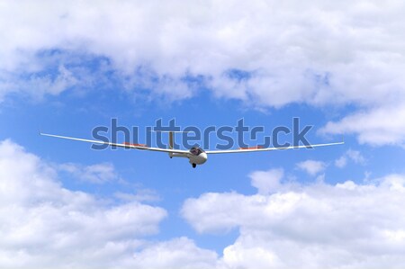 Zbor modern cer nori lumina albastru Imagine de stoc © RTimages