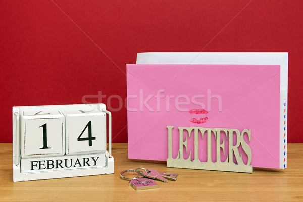 Valentines day date and card Stock photo © RTimages
