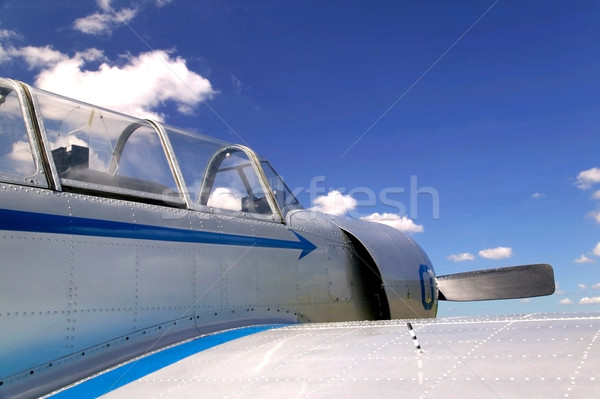 Oude vechter vliegtuig russisch Blauw bewolkt Stockfoto © RTimages