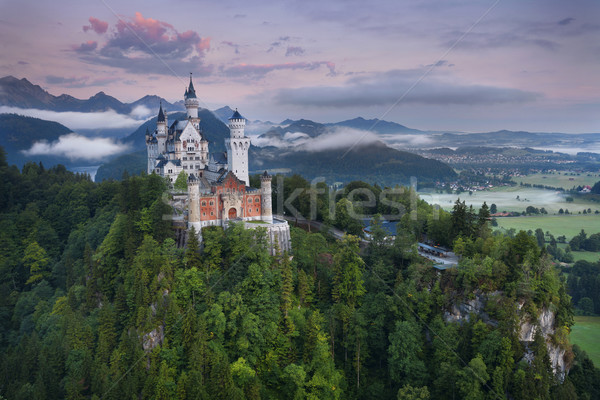 Château de Neuschwanstein vue Allemagne brumeux été matin [[stock_photo]] © rudi1976