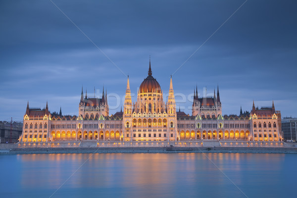 Budapest imagen húngaro parlamento crepúsculo azul Foto stock © rudi1976