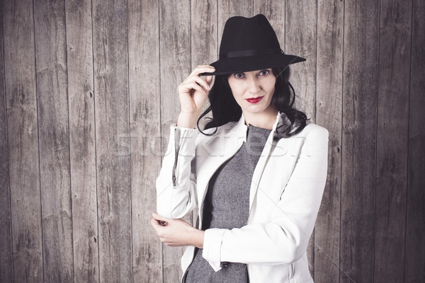 Moda ragazza grigio abito Hat ritratto Foto d'archivio © runzelkorn