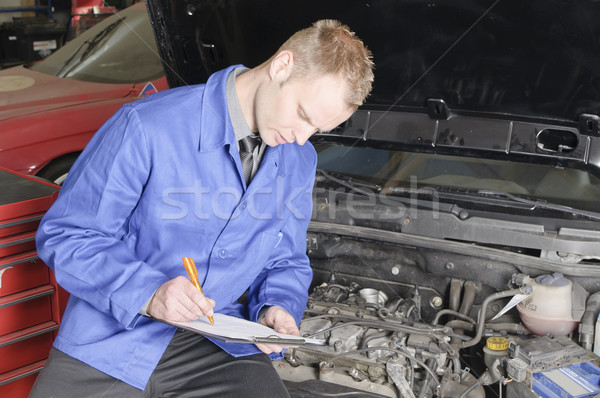 механиком проверить автомобилей двигатель Сток-фото © runzelkorn