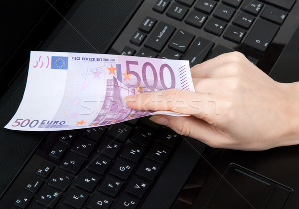 Nőies kéz 500 Euro billentyűzet számítógép Stock fotó © RuslanOmega