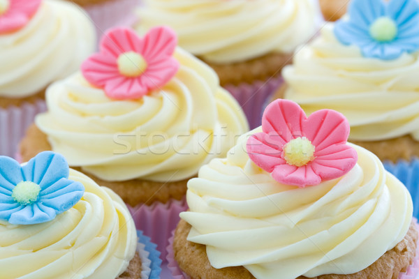 Décoré sucre fleurs gâteau domaine [[stock_photo]] © RuthBlack