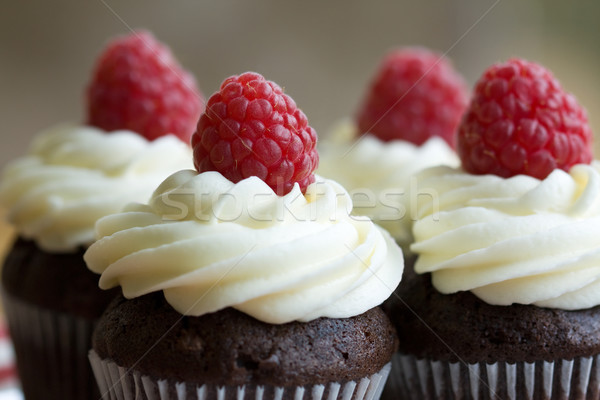 Chocolat framboise décoré fraîches crème [[stock_photo]] © RuthBlack