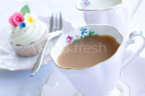 Stock foto: Nachmittagstee · serviert · farbenreich · Cupcake · stieg · Kaffee