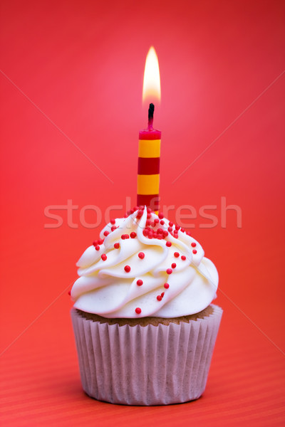 Aniversário decorado festa vermelho velas Foto stock © RuthBlack