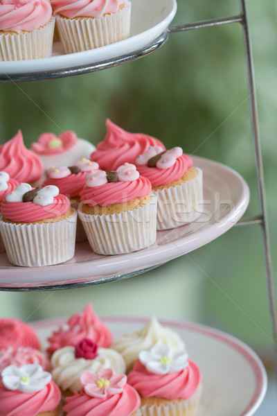 Délutáni tea minitorták torta áll étterem tányér Stock fotó © RuthBlack