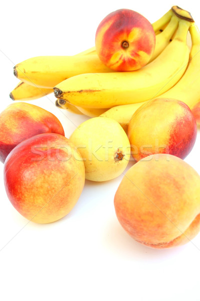 Banane izolat alb alimente natură fundal Imagine de stoc © ruzanna