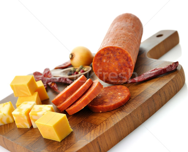 Pepperoni salam brânză taiere bord portocaliu carne Imagine de stoc © saddako2