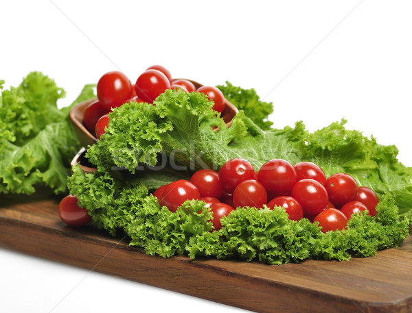 Paradicsomok saláta levelek friss szőlő étel Stock fotó © saddako2