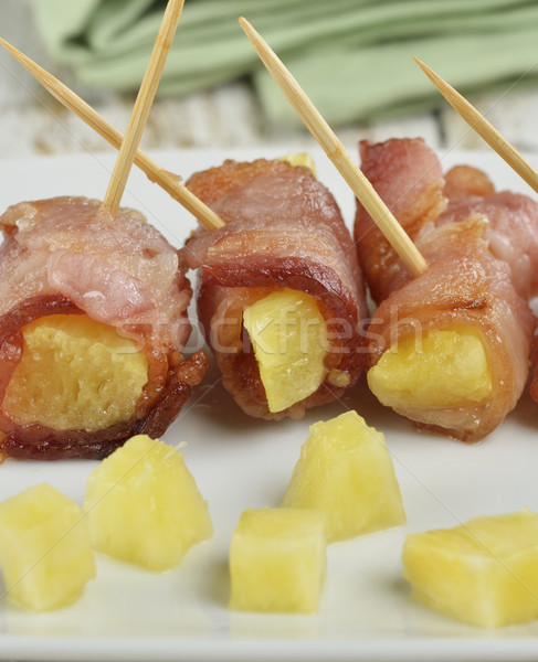Speck Ananas Vorspeise Rollen Essen Obst Stock foto © saddako2