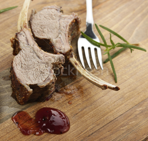 Pörkölt bárány borda vörösáfonya mártás hús Stock fotó © saddako2