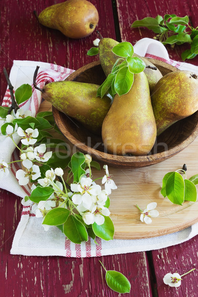 Dojrzały gruszki puchar starych zdrowa żywność Zdjęcia stock © saharosa