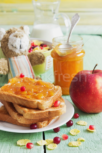 [[stock_photo]]: Utile · enfants · déjeuner · Toast · confiture · lait