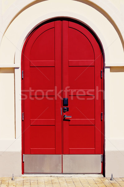 Piros ajtó bejárati ajtó bézs fal ház Stock fotó © saharosa