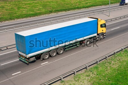 Vervoer Rood vrachtwagen snelweg snelheid vervoer Stockfoto © sailorr