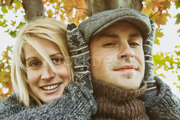 Foto stock: Outono · diversão · ao · ar · livre · menina · feliz