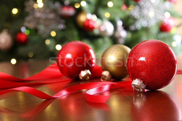 Foto stock: Rojo · Navidad · adornos · mesa · decorado · árbol