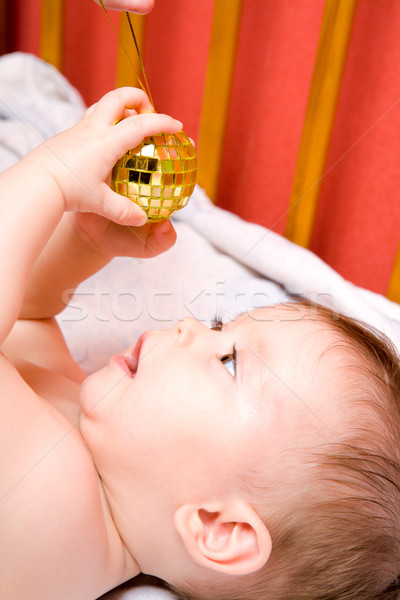 Baba imádnivaló hét hónap kislány játszik Stock fotó © sapegina