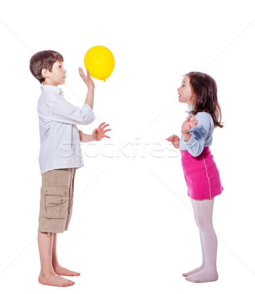 Bruder Schwester spielen Ballons stehen isoliert Stock foto © sapegina