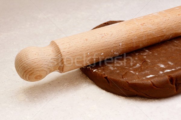 Foto stock: Pino · do · rolo · pão · de · especiarias · biscoito · bolinhos