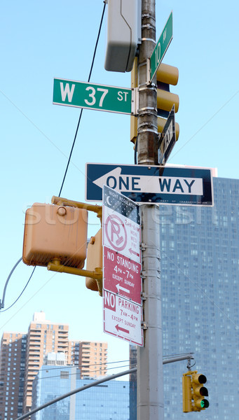 Sokak işaretleri batı toplama New York trafik ışıkları Stok fotoğraf © sarahdoow