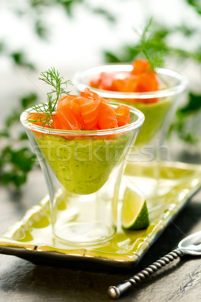 [[stock_photo]]: Avocat · crème · saumon · verres · poissons · verre