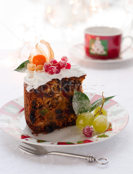 Noël gâteau traditionnel blanche raisins Photo stock © sarsmis