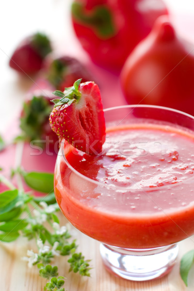 Heerlijk soep koud vruchten zomer tomaat Stockfoto © sarsmis