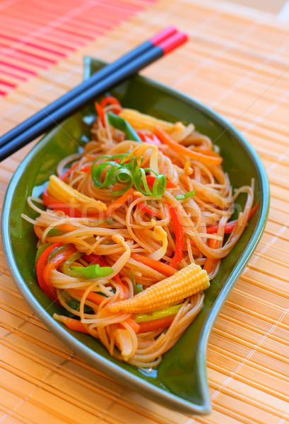 Légumes frit alimentaire asian [[stock_photo]] © sarsmis