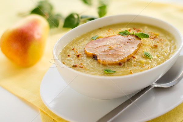 Crème soupe poire étriller alimentaire plaque Photo stock © sarsmis