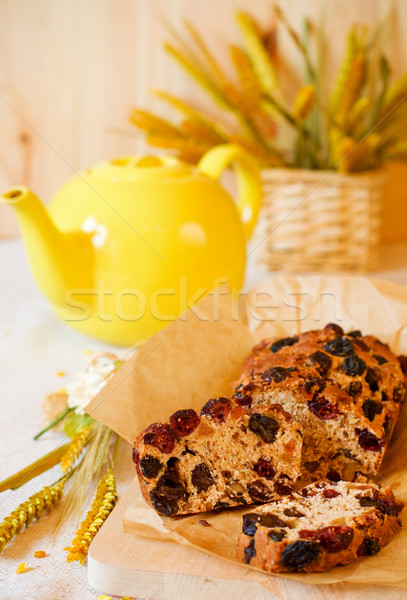 Traditionellen hausgemachte Obstkuchen Englisch Tee Laib Stock foto © sarsmis