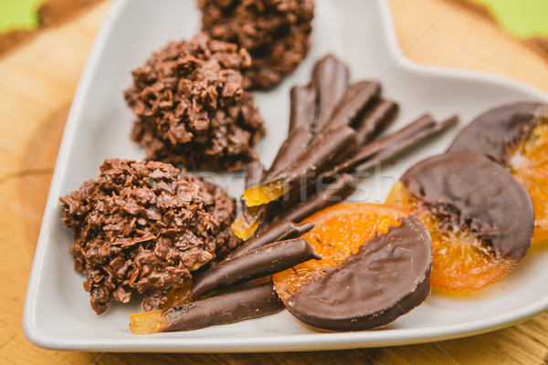 Chocolate chips cookies Stock photo © sarymsakov