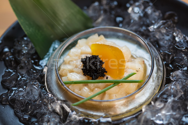 Surowy królowej lodu selektywne focus tekstury żywności Zdjęcia stock © sarymsakov