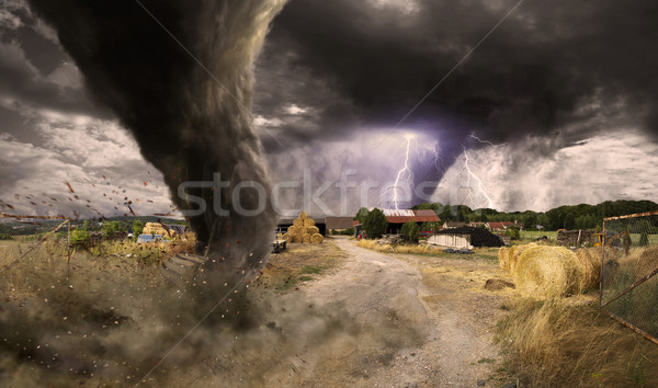 Nagy tornádó szerencsétlenség kilátás égbolt természet Stock fotó © sdecoret