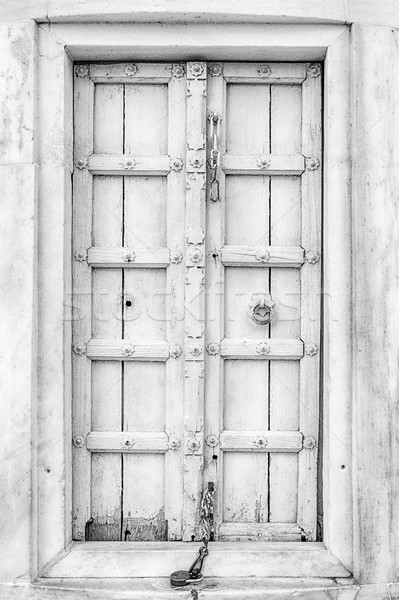 Minare kapı Tac Mahal bir ahşap kapılar Stok fotoğraf © searagen