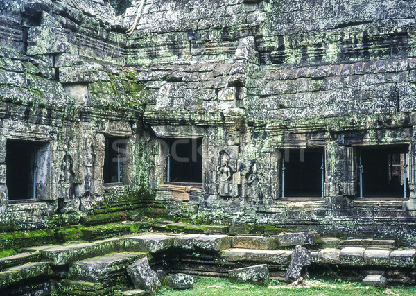 Vista templo uno fuera Angkor Wat Foto stock © searagen