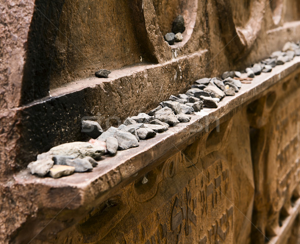 Kavicsok szám kicsi kő keskeny sírkő Stock fotó © searagen