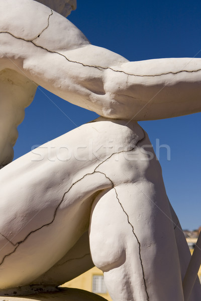 Estátua pormenor rachaduras ver um Foto stock © searagen