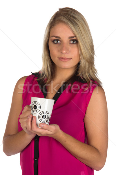 Mulher jovem copo olhando câmera xícara de café Foto stock © serendipitymemories