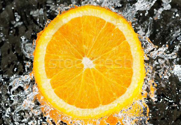 Fresco laranja de streaming água comida fruto Foto stock © Serg64
