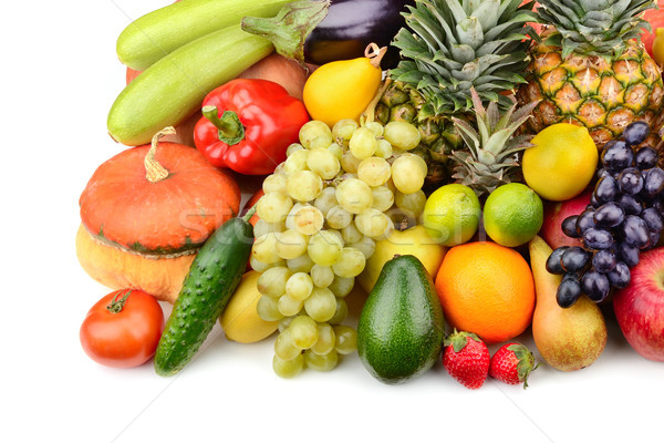 Proaspăt fructe legume izolat alb verde Imagine de stoc © serg64