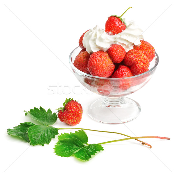 Strawberries and cream in bowl Stock photo © Serg64