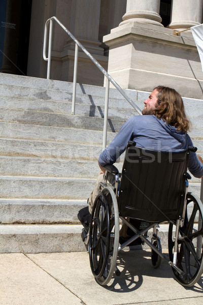 Rampa costruzione accesso disabili uomo sedia a rotelle Foto d'archivio © sframe