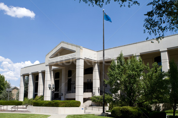 Tribunal Nevada constructii oraş Blue Sky drept Imagine de stoc © sframe