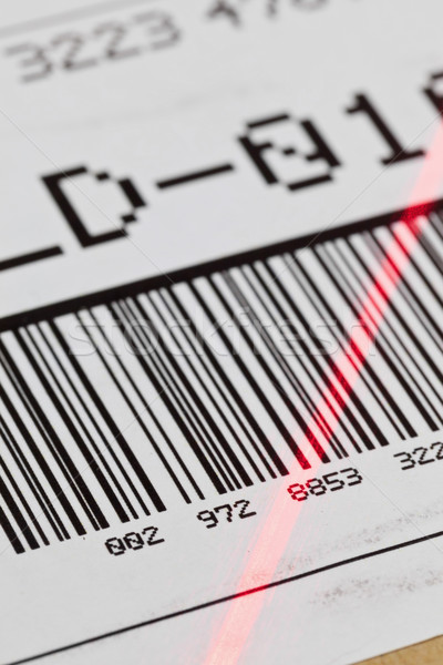 Barcode scanner expédition étiquette boîte automatique Photo stock © ShawnHempel
